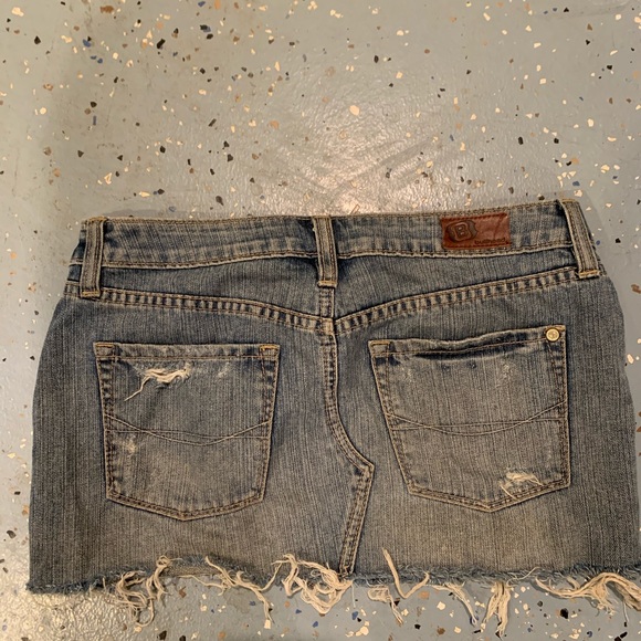 Buckle Jean Mini skirt - Picture 3 of 4